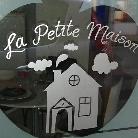 La Petite Maison Villa Cormeilles  Luaran gambar